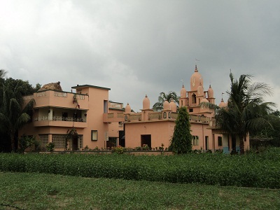 Templo da Gaudiya Matha, em Nidaya Ghata