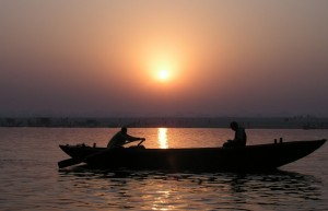 Pôr do sol no Ganges